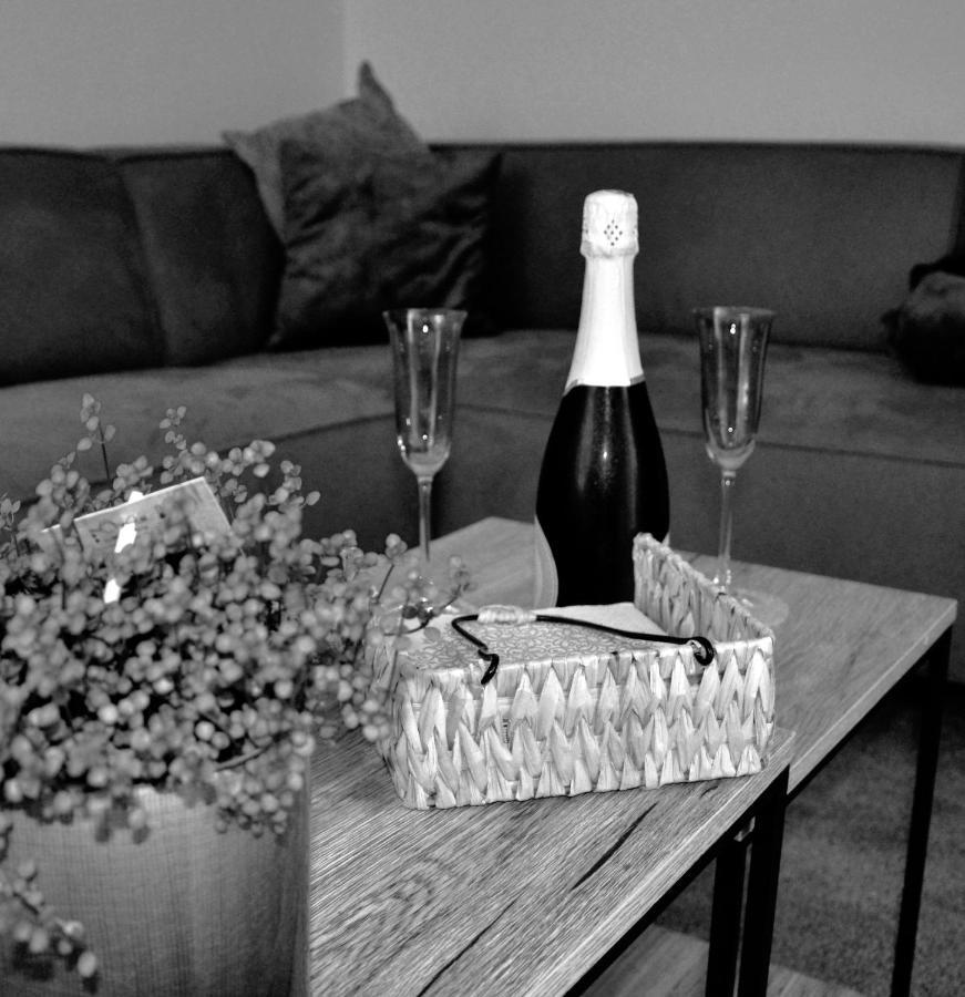 B6 Villa Ursel Екстериор снимка